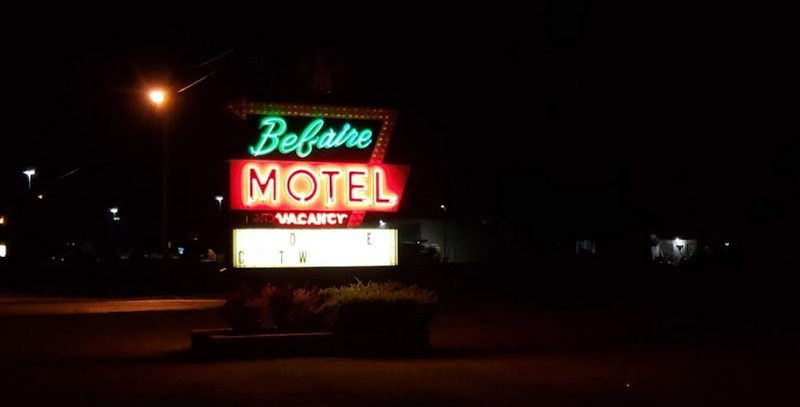 Bel-Aire Motel (Belaire Motel) - From Web Listing